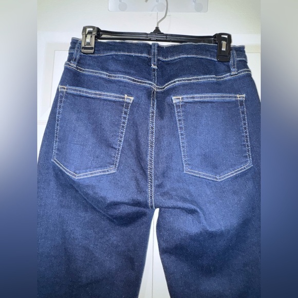 Frame straight jeans. NWT.  Size 30 - Picture 6 of 12